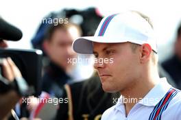 Valtteri Bottas (FIN) Williams with the media. 30.10.2014. Formula 1 World Championship, Rd 17, United States Grand Prix, Austin, Texas, USA, Preparation Day.