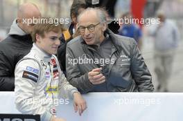 team boss Peter Mücke (GER) talking with Lucas Auer (AUT) KFZTEILE24 MÜCKE MOTORSPORT Dallara F312 Mercedes 03.05.2014. FIA F3 European Championship 2014, Round 2, Race 1, Hockenheim, Germany