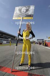 Gridgirl of Edward Jones (UAE) CARLIN Dallara F312 Volkswagen 04.05.2014. FIA F3 European Championship 2014, Round 2, Race 3, Hockenheim, Germany