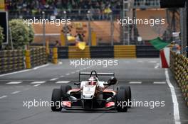 Nicholas Latifi (CAN) SJM Theodore Racing by Prema Dallara F314 Mercedes-HWA 13.11.2014. Formula Three Macau Grand Prix, Macau, China