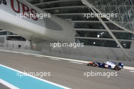 Qualifying, Sergio Canamasas (ESP) Trident 21.11.2014. GP2 Series, Rd 11, Yas Marina Circuit, Abu Dhabi, UAE, Friday.