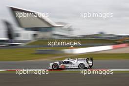 #20 Timo Bernhard (GER) Mark Webber (AUS) Brendon Hartley (NZL) Porsche Team Porsche 919 Hybrid 19.04.2014, FIA World Endurance Championship, Round 1, Silverstone, England, Saturday.
