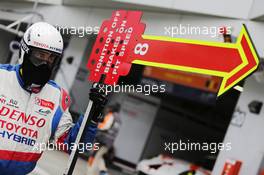 Toyota Racing mechanic. 11.10.2014. FIA World Endurance Championship, Round 5, Six Hours of Fuji, Fuji, Japan, Saturday.