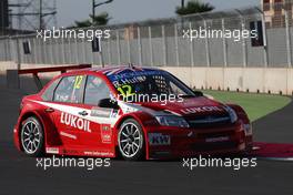   Free Practice 1, Robert Huff (GBR) LADA Granta 1.6T, LADA Sport Lukoil   12.04.2014. World Touring Car Championship, Rounds 01 and 02, Marrakech, Morocco.