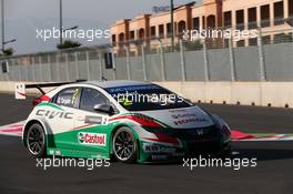   Free Practice 1, Gabriele Tarquini (ITA) Honda Civic WTCC, Castrol Honda WTC Team   12.04.2014. World Touring Car Championship, Rounds 01 and 02, Marrakech, Morocco.