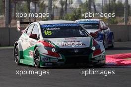   Free Practice 1, Tiago Monteiro (POR) Honda Civic WTCC, Castrol Honda WTC Team   12.04.2014. World Touring Car Championship, Rounds 01 and 02, Marrakech, Morocco.