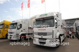   Honda motorhome  12.04.2014. World Touring Car Championship, Rounds 01 and 02, Marrakech, Morocco.