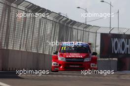   Free Practice 1,  James Thompson (GBR) Lada Granta 1.6T, LADA Sport Lukoil   12.04.2014. World Touring Car Championship, Rounds 01 and 02, Marrakech, Morocco.