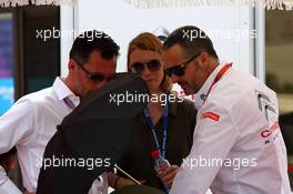 10.04.2014- François Ribeiro (FRA), Eurosport with Yvan Muller (FRA) Citroen C-Elysée WTCC, Citroen Total WTCC and his girlfriend Justine Monnier (FRA)