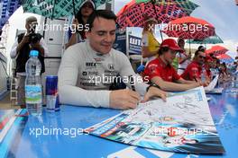  Autograph session, Norbert Michelisz (HUN) Honda Civic WTCC, Zengo Motorsport   13.04.2014. World Touring Car Championship, Rounds 01 and 02, Marrakech, Morocco.