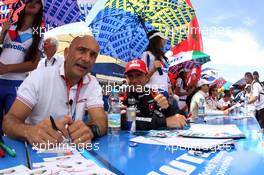   Autograph session, Gabriele Tarquini (ITA) Honda Civic WTCC, Castrol Honda WTC Team and Gianni Morbidelli (ITA) Chevrolet RML Cruze TC1, ALL-INKL_COM Munnich Motorsport   13.04.2014. World Touring Car Championship, Rounds 01 and 02, Marrakech, Morocco.