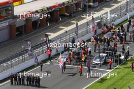 AMBIANCE TRIBUTE TO THE END OF WORLD WAR 2 10.05.2015. Blancpain Sprint Series, Rd 2, Brands Hatch, England. Sunday.