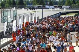 AMBIANCE 04.05.2015. Blancpain Sprint Series, Rd 4, Moscow, Russia, Saturday.