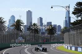 Lewis Hamilton (GBR) Mercedes AMG F1 W06. 13.03.2015. Formula 1 World Championship, Rd 1, Australian Grand Prix, Albert Park, Melbourne, Australia, Practice Day.