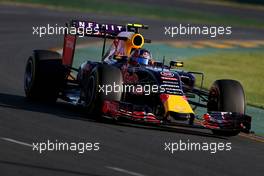 Daniil Kvyat (RUS), Red Bull Racing  13.03.2015. Formula 1 World Championship, Rd 1, Australian Grand Prix, Albert Park, Melbourne, Australia, Practice Day.