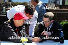 (L to R): Niki Lauda (AUT) Mercedes Non-Executive Chairman with Toto Wolff (GER) Mercedes AMG F1 Shareholder and Executive Director. 13.03.2015. Formula 1 World Championship, Rd 1, Australian Grand Prix, Albert Park, Melbourne, Australia, Practice Day.