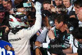Lewis Hamilton (GBR) Mercedes AMG F1. 15.03.2015. Formula 1 World Championship, Rd 1, Australian Grand Prix, Albert Park, Melbourne, Australia, Race Day.