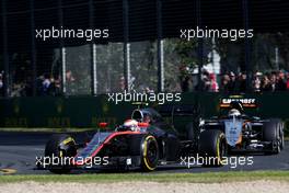 Jenson Button (GBR), McLaren Honda and Sergio Perez (MEX), Sahara Force India  15.03.2015. Formula 1 World Championship, Rd 1, Australian Grand Prix, Albert Park, Melbourne, Australia, Race Day.