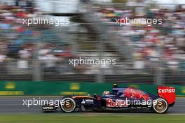 Carlos Sainz (ESP), Scuderia Toro Rosso  14.03.2015. Formula 1 World Championship, Rd 1, Australian Grand Prix, Albert Park, Melbourne, Australia, Qualifying Day.