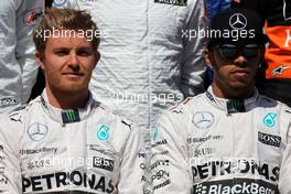 Nico Rosberg (GER), Mercedes AMG F1 Team and Lewis Hamilton (GBR), Mercedes AMG F1 Team  15.03.2015. Formula 1 World Championship, Rd 1, Australian Grand Prix, Albert Park, Melbourne, Australia, Race Day.