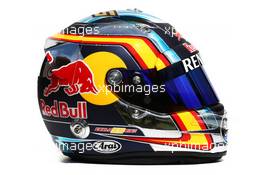 The helmet of Carlos Sainz Jr (ESP) Scuderia Toro Rosso. 12.03.2015. Formula 1 World Championship, Rd 1, Australian Grand Prix, Albert Park, Melbourne, Australia, Preparation Day.
