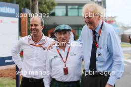(L to R): Andrew Westacott (AUS) Australian Grand Prix Corporation Chief Executive Officer with Jackie Stewart (GBR) and Ron Walker (AUS) Chairman of the Australian GP Corporation. 12.03.2015. Formula 1 World Championship, Rd 1, Australian Grand Prix, Albert Park, Melbourne, Australia, Preparation Day.