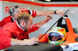 Roberto Merhi (ESP) Manor F1 Team. 11.03.2015. Formula 1 World Championship, Rd 1, Australian Grand Prix, Albert Park, Melbourne, Australia, Preparation Day.