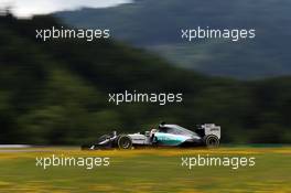 Lewis Hamilton (GBR) Mercedes AMG F1 W06. 19.06.2015. Formula 1 World Championship, Rd 8, Austrian Grand Prix, Spielberg, Austria, Practice Day.