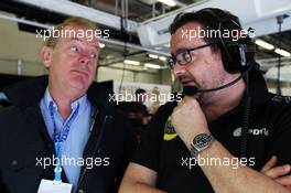 (L to R): Jonathan Palmer (GBR) with Julien Simon-Chautemps (FRA) Lotus F1 Team Race Engineer. 19.06.2015. Formula 1 World Championship, Rd 8, Austrian Grand Prix, Spielberg, Austria, Practice Day.