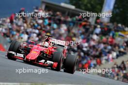 Sebastian Vettel (GER), Scuderia Ferrari  21.06.2015. Formula 1 World Championship, Rd 8, Austrian Grand Prix, Spielberg, Austria, Race Day.