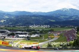 Carlos Sainz Jr (ESP) Scuderia Toro Rosso STR10. 21.06.2015. Formula 1 World Championship, Rd 8, Austrian Grand Prix, Spielberg, Austria, Race Day.