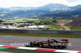 Pastor Maldonado (VEN) Lotus F1 E23. 21.06.2015. Formula 1 World Championship, Rd 8, Austrian Grand Prix, Spielberg, Austria, Race Day.