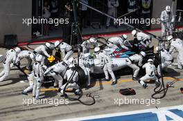 Felipe Massa (BRA) Williams FW37 makes a pit stop. 21.06.2015. Formula 1 World Championship, Rd 8, Austrian Grand Prix, Spielberg, Austria, Race Day.