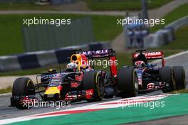 Daniel Ricciardo (AUS) Red Bull Racing RB11. 21.06.2015. Formula 1 World Championship, Rd 8, Austrian Grand Prix, Spielberg, Austria, Race Day.