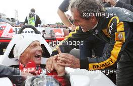 Niki Lauda (AUT) Mercedes Non-Executive Chairman in the McLaren MP4/2 with Alain Prost (FRA) at the Legends Parade. 20.06.2015. Formula 1 World Championship, Rd 8, Austrian Grand Prix, Spielberg, Austria, Qualifying Day.