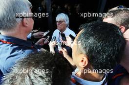 Bernie Ecclestone (GBR) with the media. 20.06.2015. Formula 1 World Championship, Rd 8, Austrian Grand Prix, Spielberg, Austria, Qualifying Day.