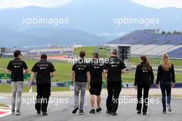 Jolyon Palmer (GBR), Lotus F1 Team, Julien Simon-Chautemps (FRA), Romain Grosjean race engineer, Lotus F1 Team  and Romain Grosjean (FRA), Lotus F1 Team  18.06.2015. Formula 1 World Championship, Rd 8, Austrian Grand Prix, Spielberg, Austria, Preparation Day.