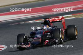 Carlos Sainz Jr (ESP) Scuderia Toro Rosso STR10. 20.02.2015. Formula One Testing, Day Two, Barcelona, Spain.