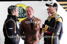 Nick Chester (GBR) Lotus F1 Team Technical Director (Left) with Jonathan Palmer (GBR)(Centre)  and Jolyon Palmer (GBR) Lotus F1 Team Test and Reserve Driver (Right). 20.02.2015. Formula One Testing, Day Two, Barcelona, Spain.