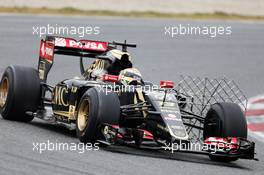 Pastor Maldonado (VEN) Lotus F1 E23 running sensor equipment. 21.02.2015. Formula One Testing, Day Three, Barcelona, Spain.