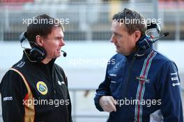 (L to R): Alan Permane (GBR) Lotus F1 Team Trackside Operations Director with Steve Nielsen (GBR) Williams Sporting Manager. 19.02.2015. Formula One Testing, Day One, Barcelona, Spain.