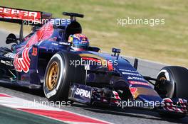 Max Verstappen (NLD) Scuderia Toro Rosso STR10. 19.02.2015. Formula One Testing, Day One, Barcelona, Spain.