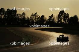 Low light action. 27.02.2015. Formula One Testing, Day Two, Barcelona, Spain.