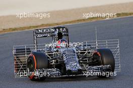 Daniil Kvyat (RUS) Red Bull Racing RB11 running sensor equipment. 27.02.2015. Formula One Testing, Day Two, Barcelona, Spain.