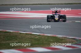 Max Verstappen (NLD) Scuderia Toro Rosso STR10. 27.02.2015. Formula One Testing, Day Two, Barcelona, Spain.