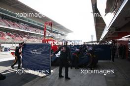 The Scuderia Toro Rosso STR10 of Max Verstappen (NLD) Scuderia Toro Rosso is recovered back to the pits on the back of a truck. 01.03.2015. Formula One Testing, Day Four, Barcelona, Spain.