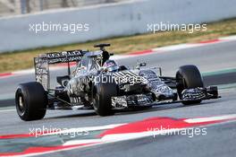 Daniil Kvyat (RUS) Red Bull Racing RB11. 26.02.2015. Formula One Testing, Day One, Barcelona, Spain.