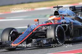 Jenson Button (GBR) McLaren MP4-30. 26.02.2015. Formula One Testing, Day One, Barcelona, Spain.