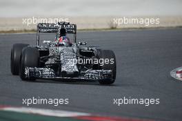 Daniil Kvyat (RUS) Red Bull Racing RB11. 26.02.2015. Formula One Testing, Day One, Barcelona, Spain.