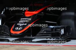 McLaren MP4-30 nosecone. 13.05.2015. Formula 1 Testing, Day Two, Barcelona, Spain, Wednesday.
